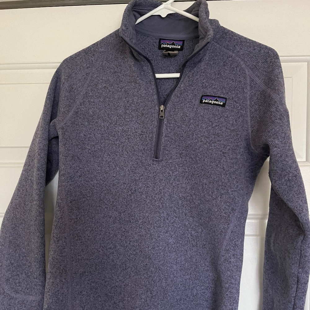 Women’s Purple Patagonia Quarter Zip